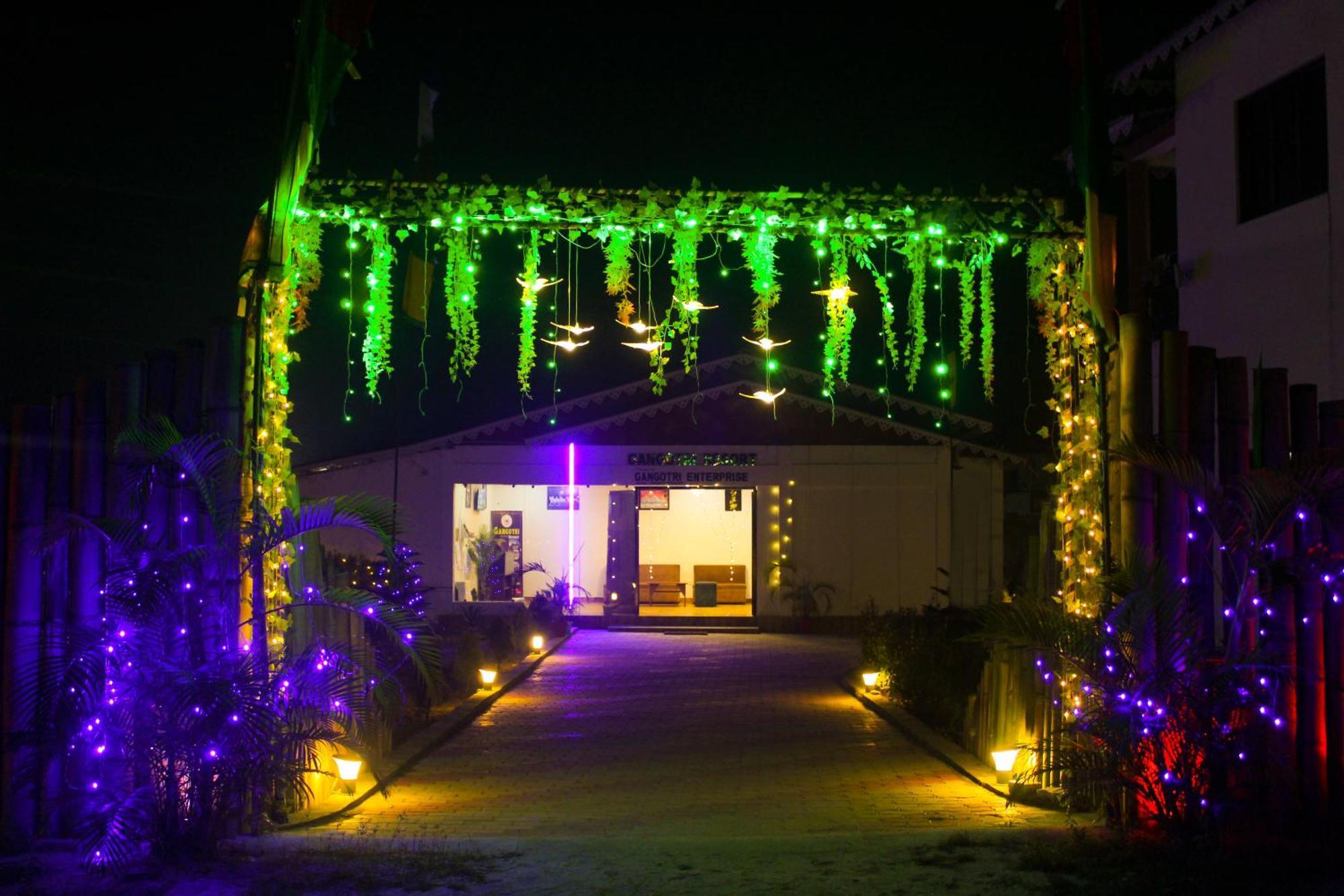 Gangotri Resort Dām Dim Buitenkant foto