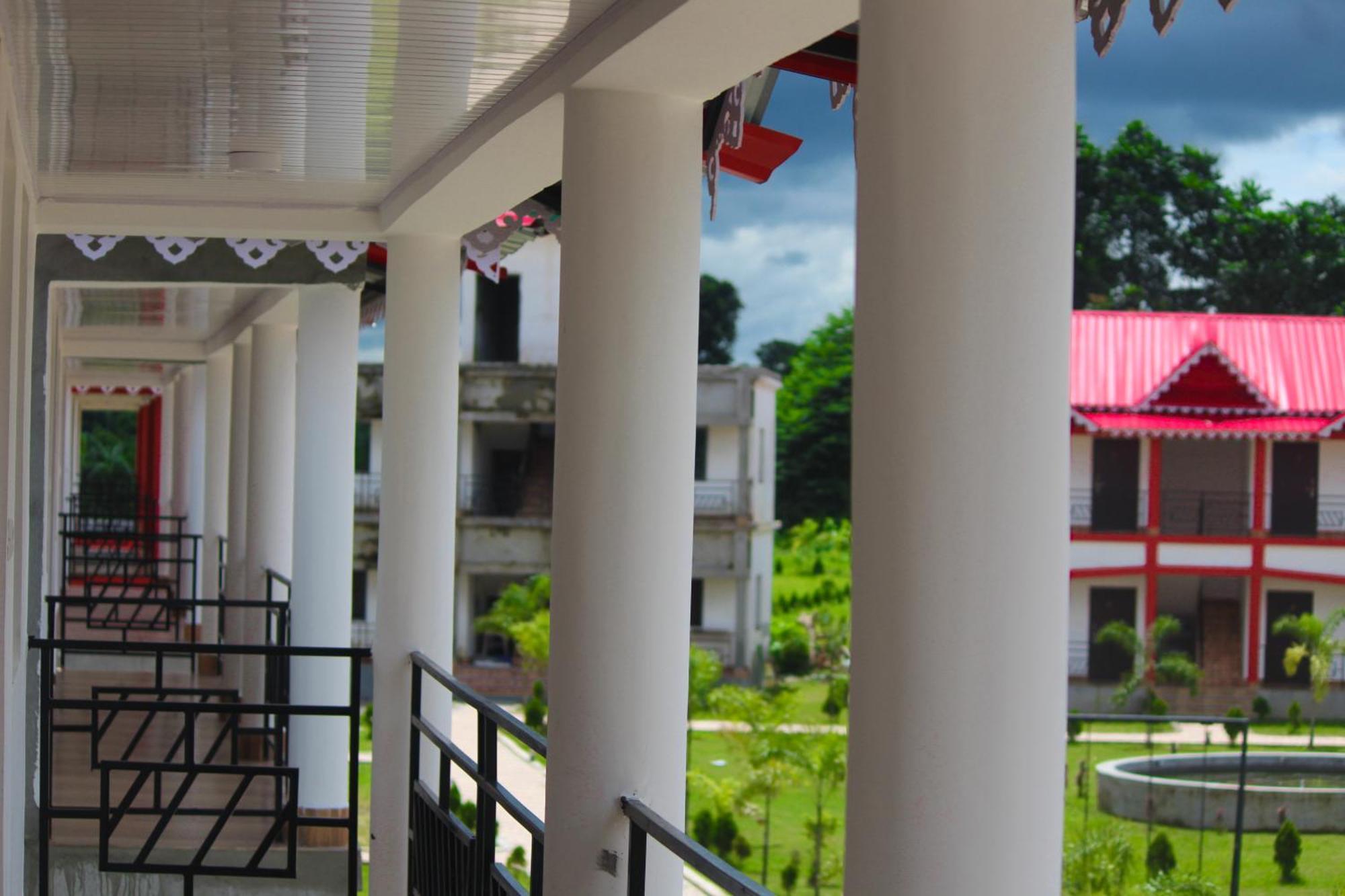 Gangotri Resort Dām Dim Buitenkant foto