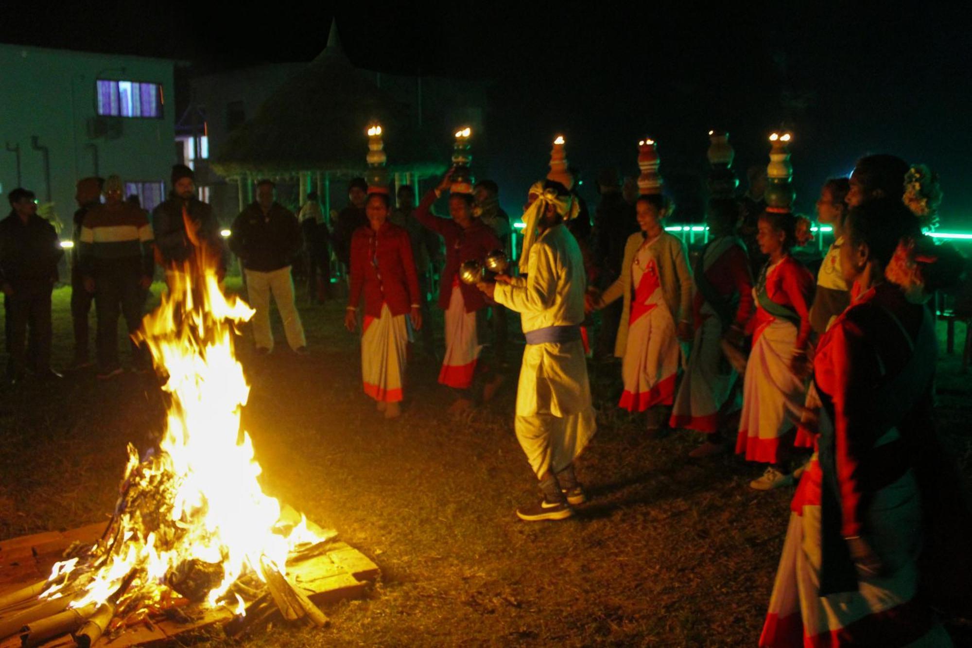 Gangotri Resort Dām Dim Buitenkant foto